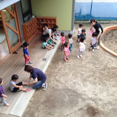 地震の避難訓練