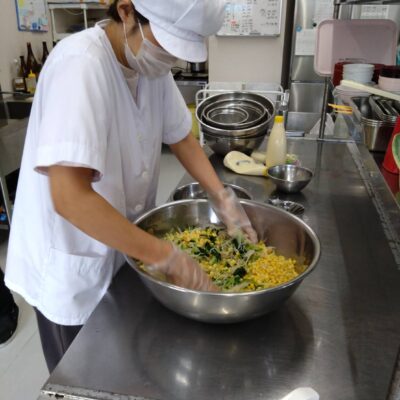 今日の給食何かな～