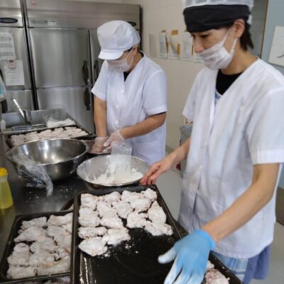 今日の給食何かな～